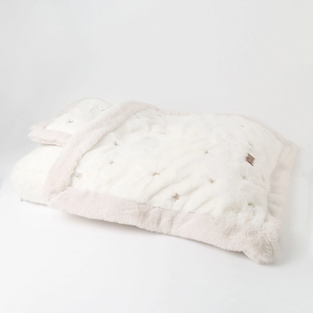 product_image_1763732086.webp お星さまとお月さま柄お布団SET - Image 1