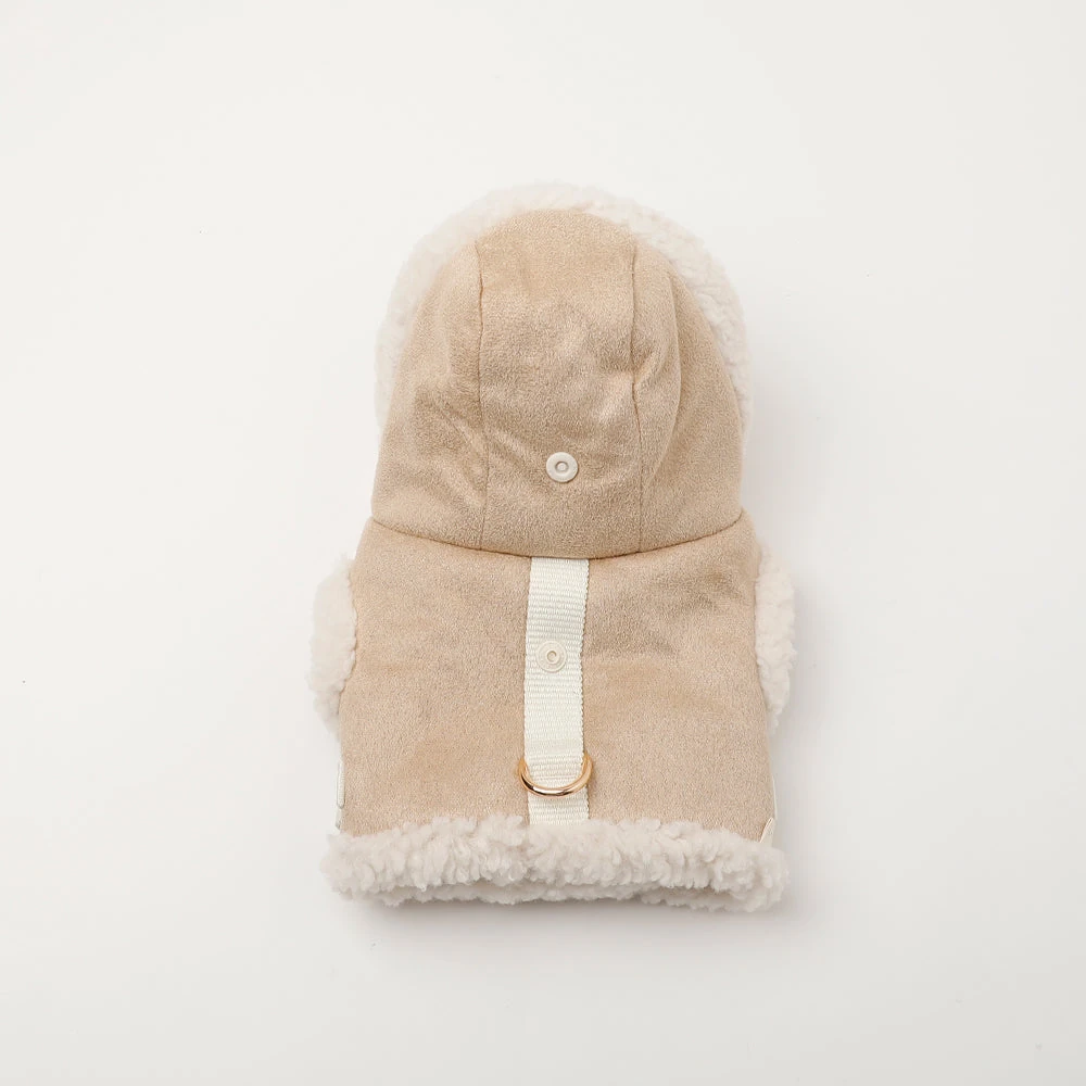 product_image_1763949872.webp ムートンボアフードハーネス - Image 1